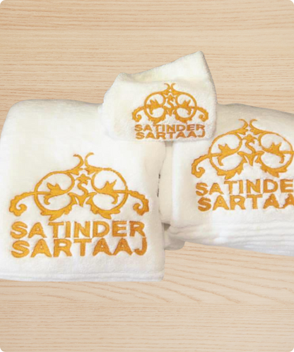 Elegant White & Gold Sartaaj Towels